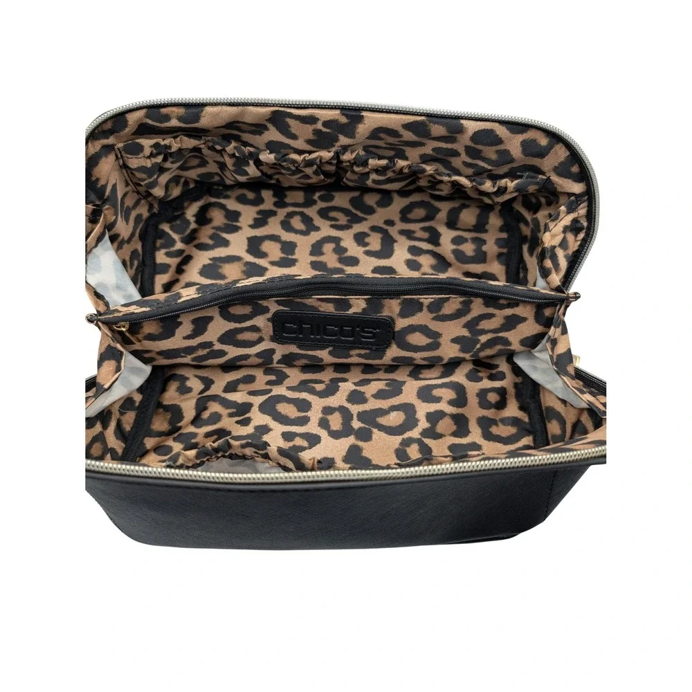 NWT Chicos Black Saffiano Faux Leather Toiletry Bag Travel‎ Makeup Case NWT
